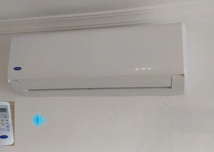 Aircon Pool View Nr Yumbo 아파트
